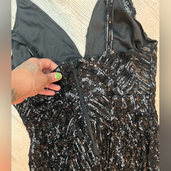 Sparkly Gown - Picture 4 of 4